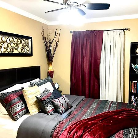 Charity'S Haven II Apartment Waldorf Exterior foto